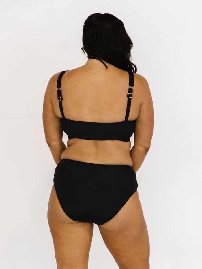 Black Scoop Bralette
