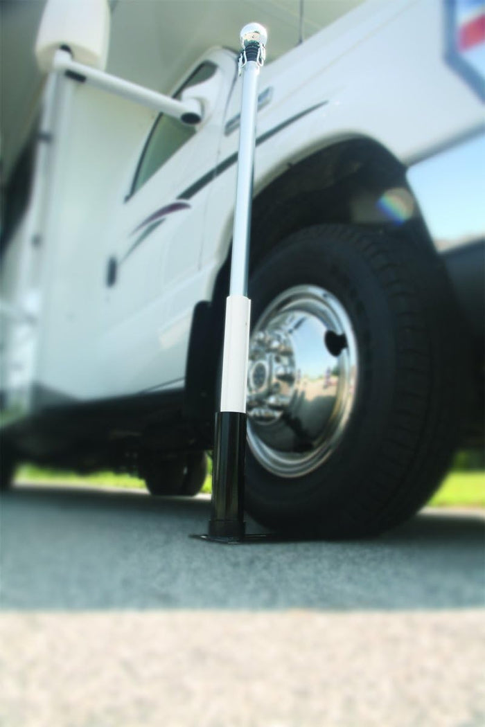Camco 51606 Fiberglass Flagpole - Close-Up Detail View | United RV Parts