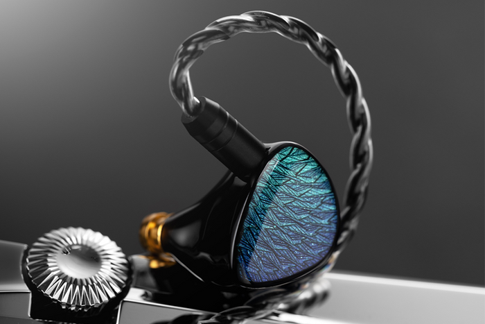CELEST Wyvern Black Remaster 10mm Dynamic Driver In-ear Headphone