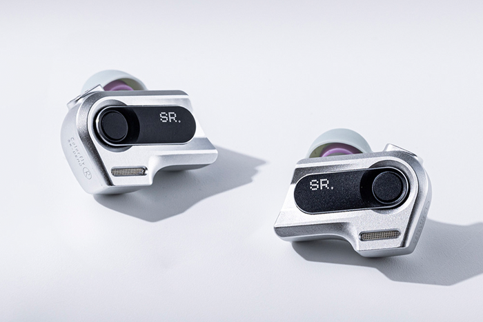 COLORFLY Silver Reference Three Dynamic Drivers In-ear Headphone