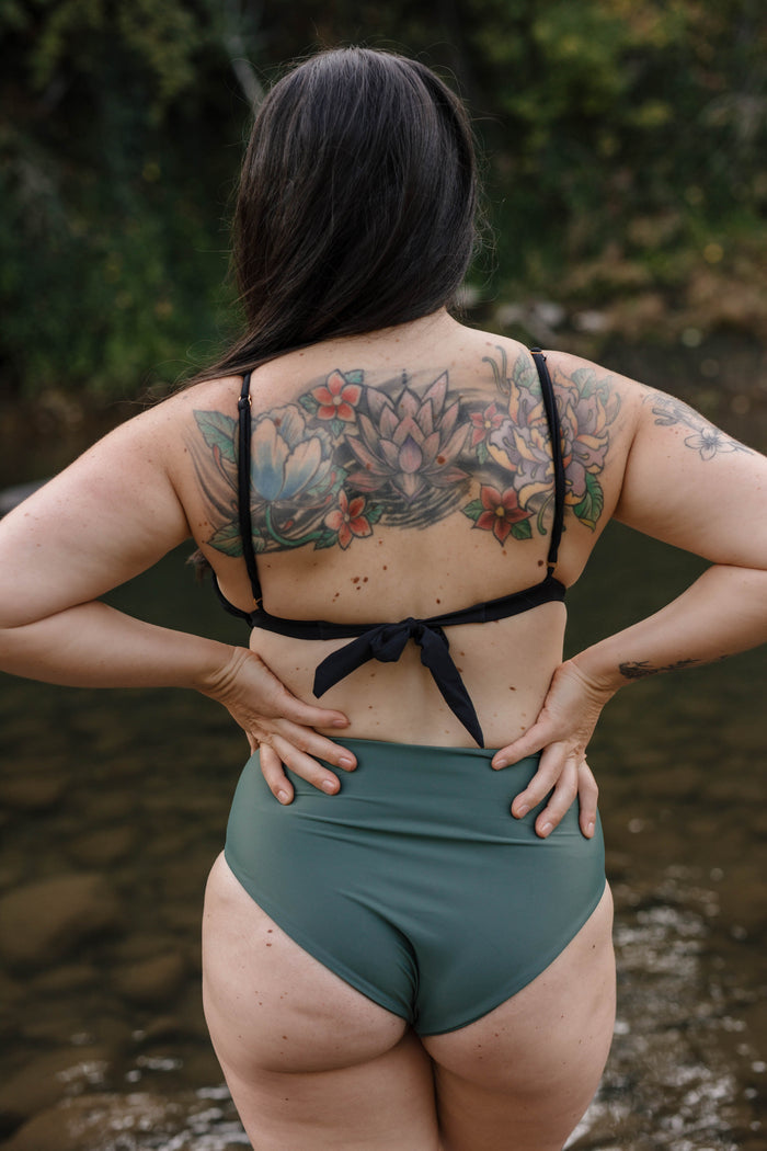 Corvallis Triangle Top -  BLACK
