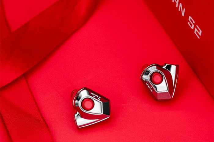 DUNU TITAN S2 Dynamic Driver In-Ear Headphone
