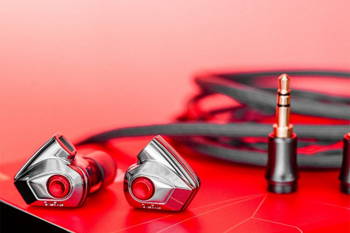 DUNU TITAN S2 Dynamic Driver In-Ear Headphone