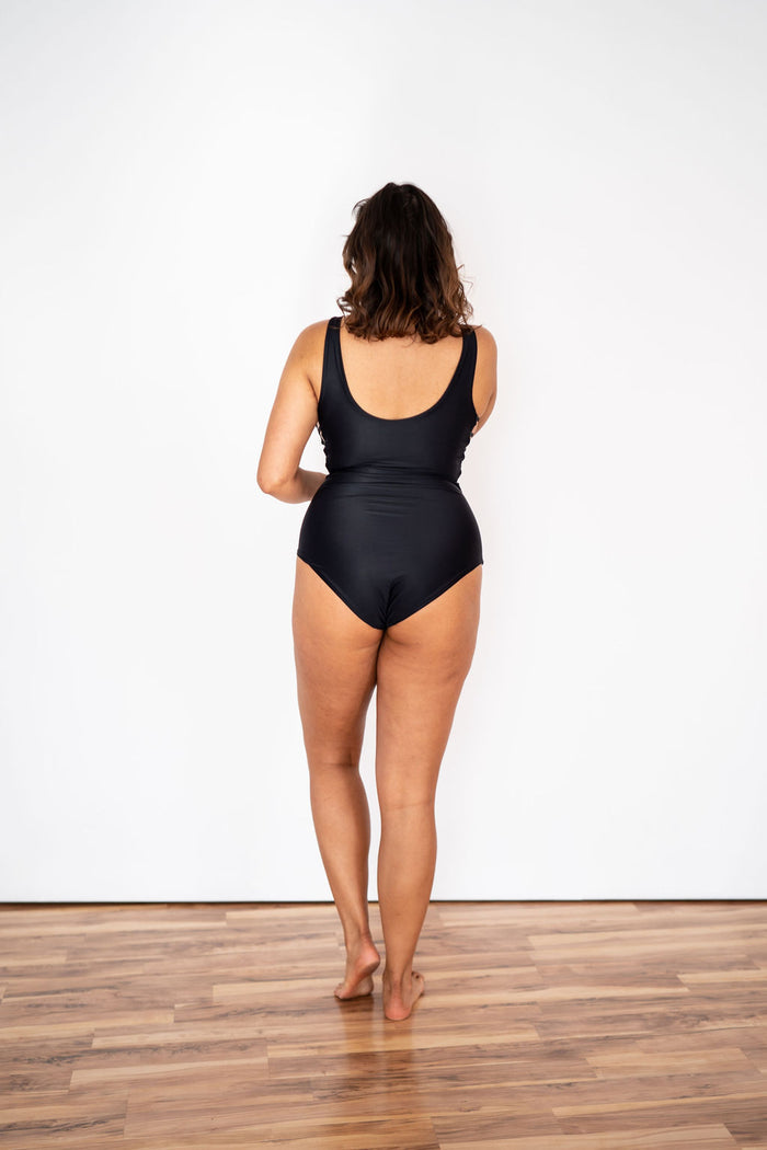 Galena one piece - BLACK