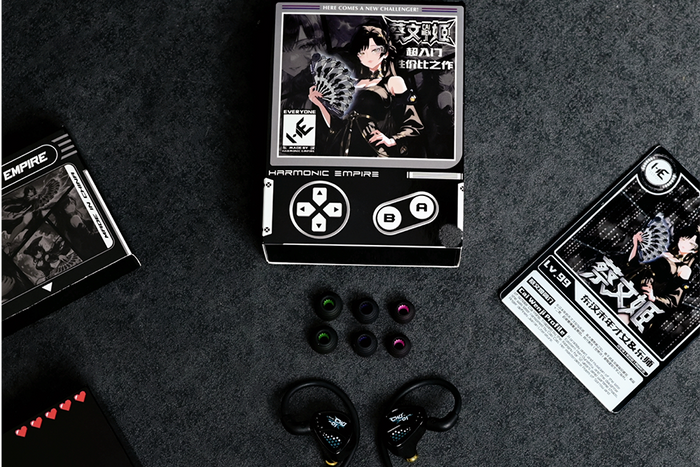HE CAI WEN JI 10mm Dynamic In-ear Headphone.