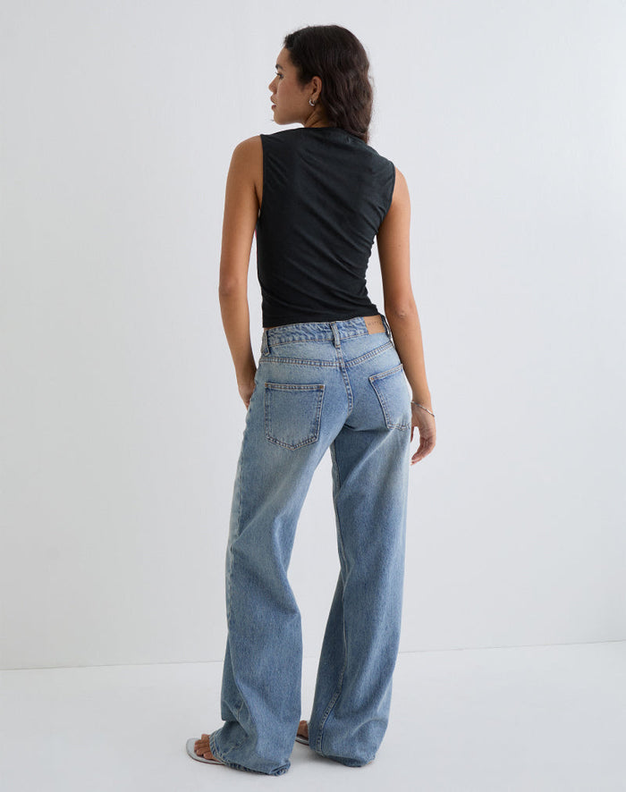 Image of Leen Top in Black Hibiscus Flower Pink
