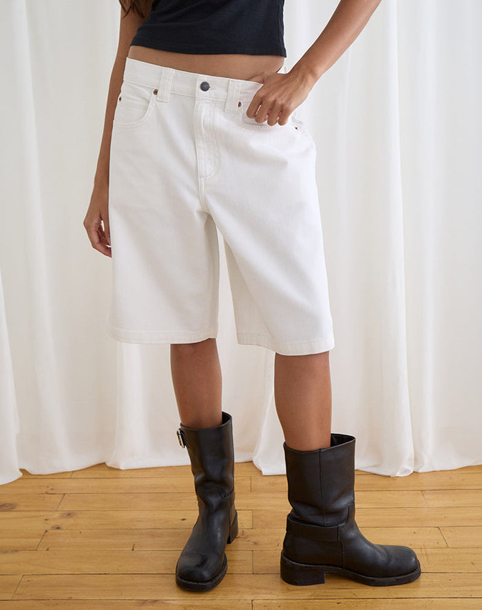 Image of Low Rise Denim Skater Short in True White