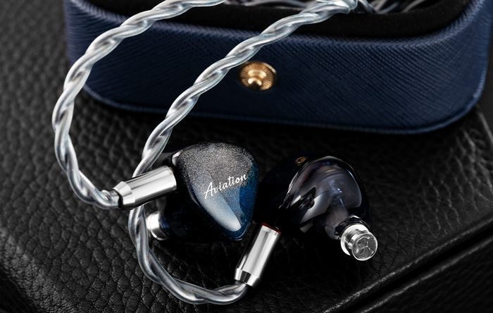 QOA Aviation 3BA+1DD In-Ear Headphone