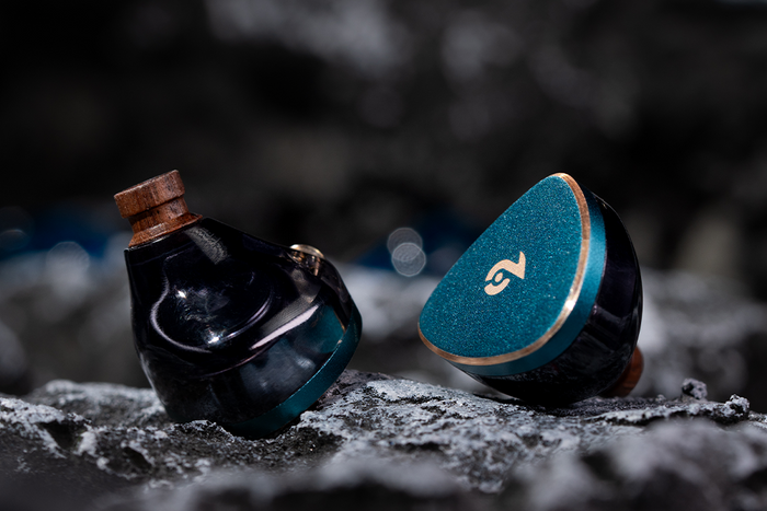 SONCIE MEORY SW500H 1DD+4BA In-ear Headphone
