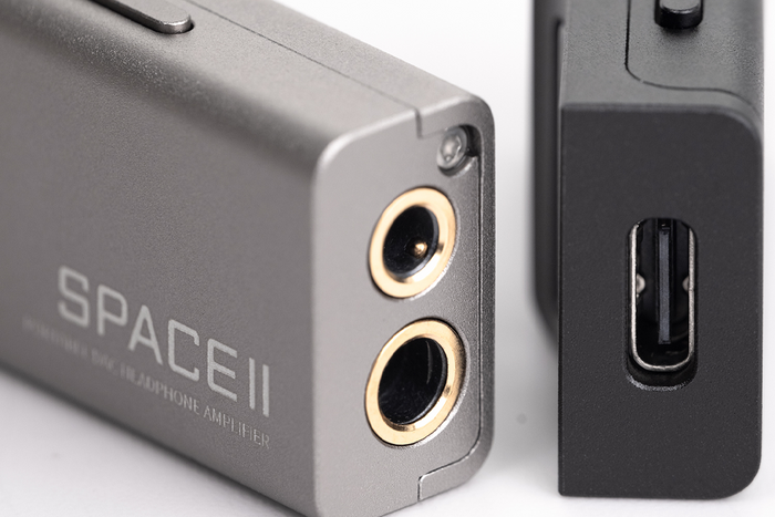 TANCHJIM SPACE II Dual CS43131 Portable USB DAC / AMP.