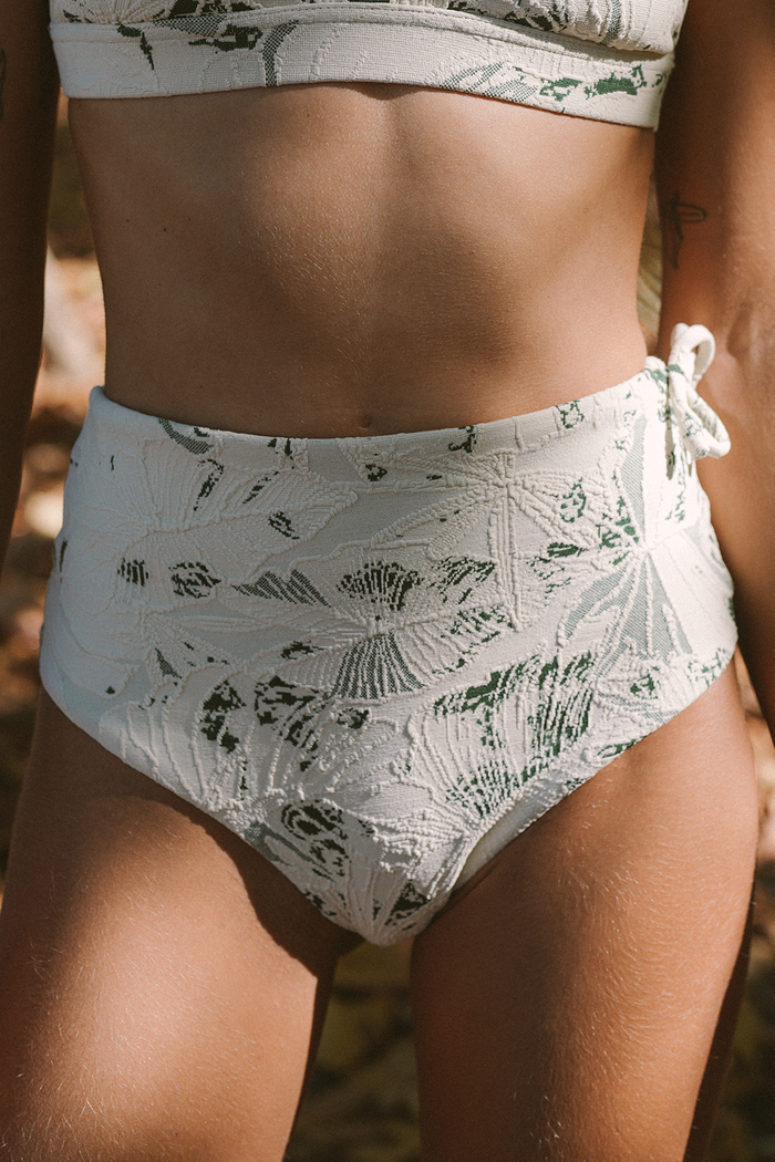 Tropics Jacquard Bottom