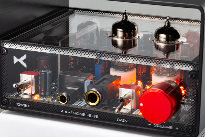 XDUOO MT02 Tube Headphone Amplifier.